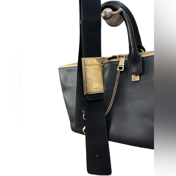 Chloé Baylee Leather Handbag - Picture 15 of 16